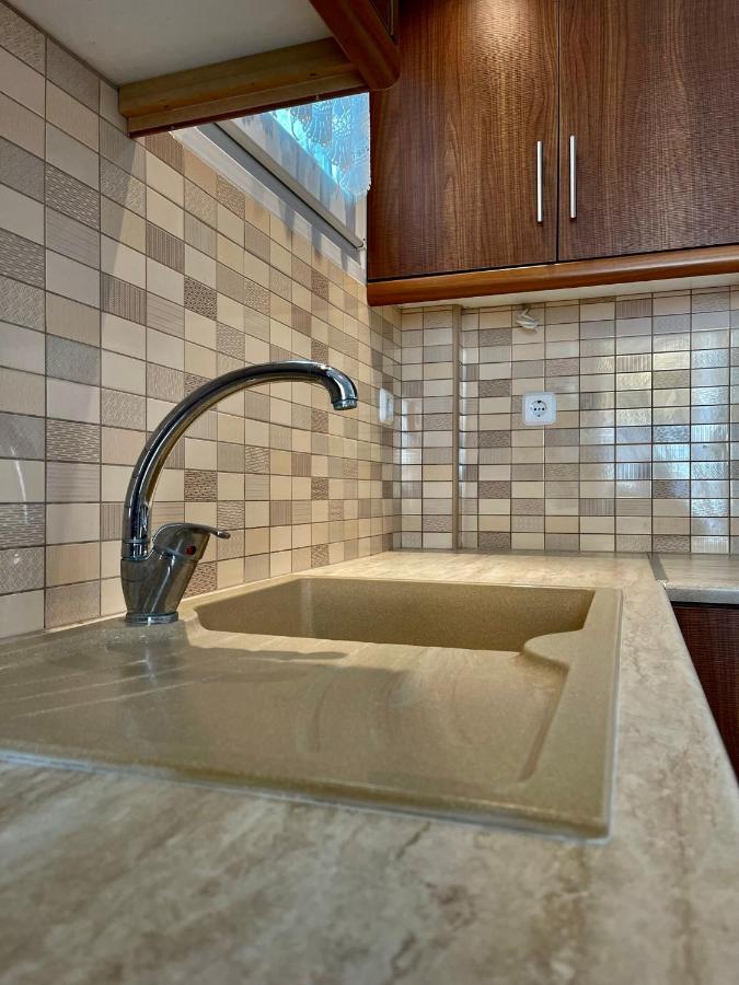 Armonia Elegant Apartment *